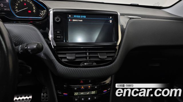 Peugeot 2008 2018 — photo 21