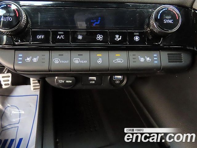 Hyundai AVANTE 2023 — photo 12