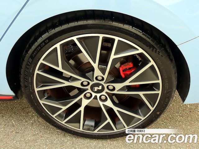 Hyundai AVANTE 2023 — photo 19