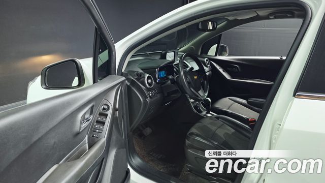 Chevrolet Korea Trax 2015 — photo 13