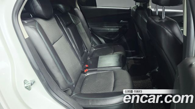 Chevrolet Korea Trax 2015 — photo 17
