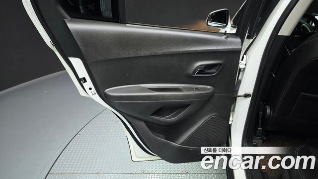 Chevrolet Korea Trax 2015 — photo 15