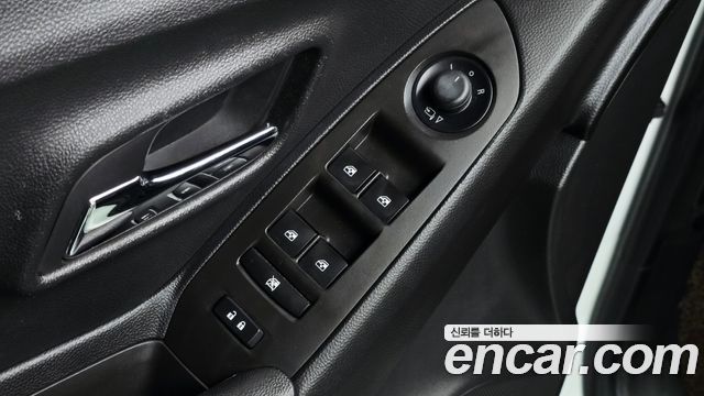Chevrolet Korea Trax 2015 — photo 28