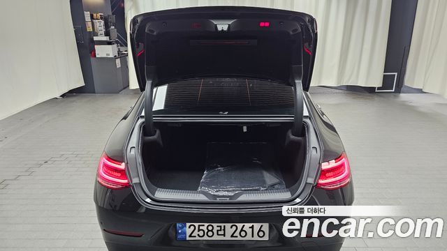 Mercedes-Benz CLS-Class 2022 — photo 23