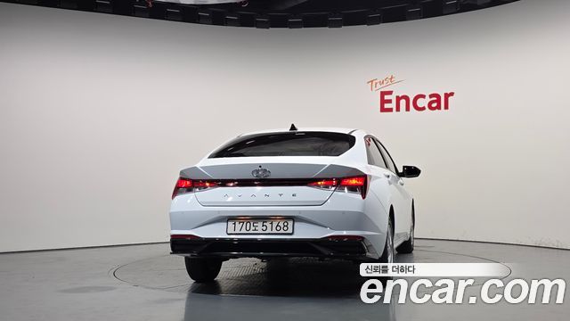 Hyundai AVANTE 2022 — photo 4