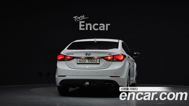 Hyundai AVANTE 2014 — photo 4