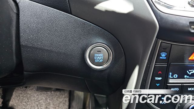 Hyundai AVANTE 2014 — photo 28