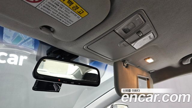 Hyundai AVANTE 2014 — photo 29