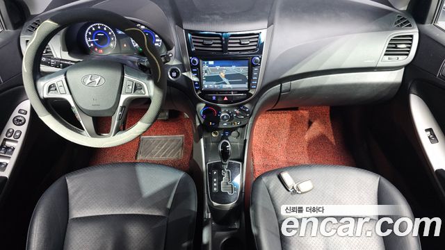 Hyundai Accent 2017 — photo 10