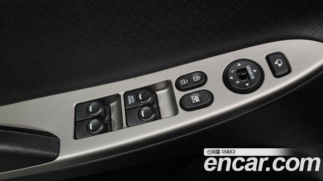 Hyundai Accent 2017 — photo 23