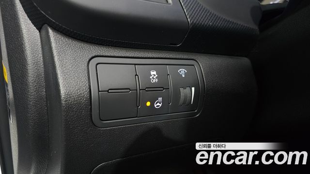 Hyundai Accent 2017 — photo 24