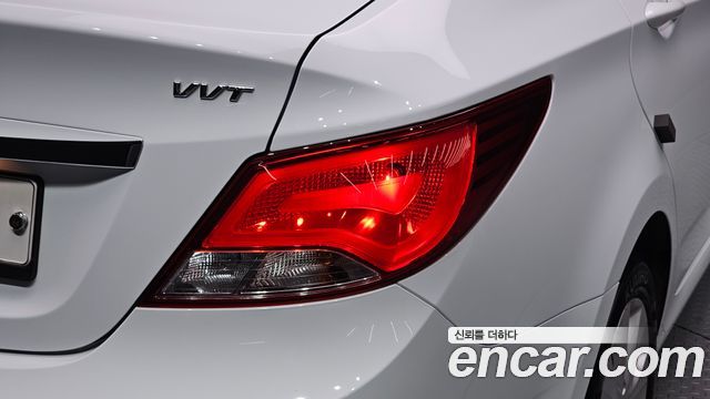 Hyundai Accent 2017 — photo 9
