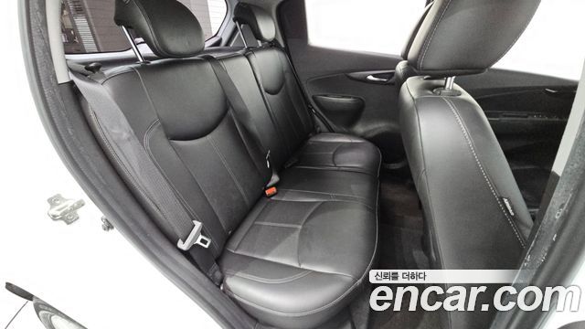 Chevrolet Korea Spark 2016 — photo 18