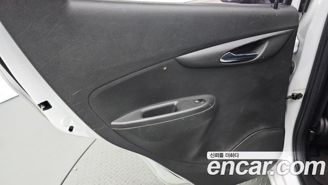 Chevrolet Korea Spark 2016 — photo 15