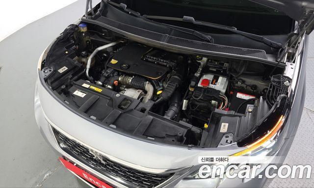 Peugeot 3008 2018 — photo 6