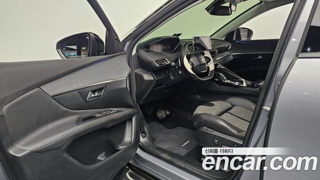 Peugeot 3008 2018 — photo 13