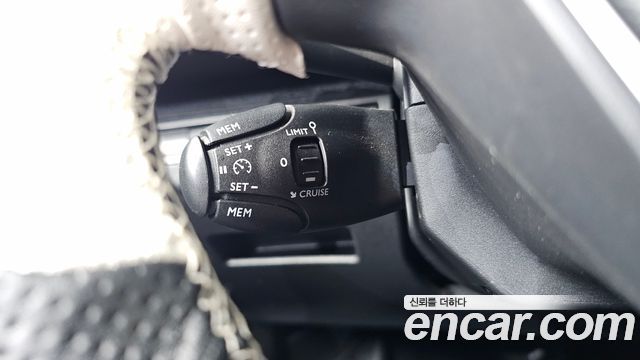 Peugeot 3008 2018 — photo 18