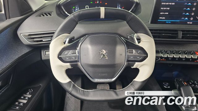 Peugeot 3008 2018 — photo 20