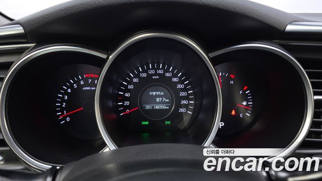 Kia K5 2014 — photo 11