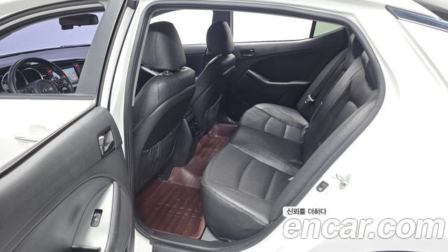 Kia K5 2014 — photo 18