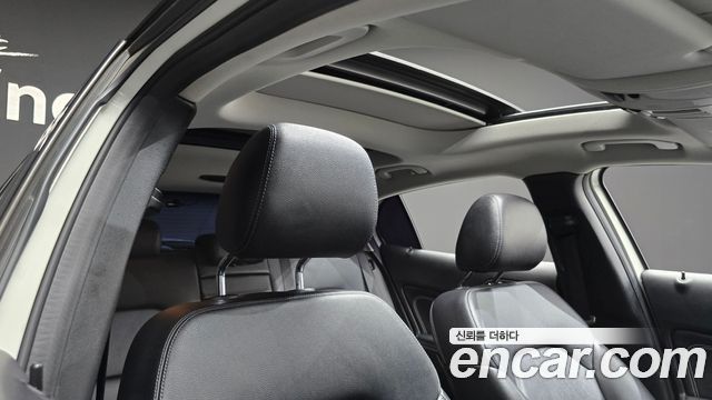 Mercedes-Benz GLA-Class 2016 — photo 19