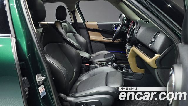 Mini Countryman 2019 — photo 12
