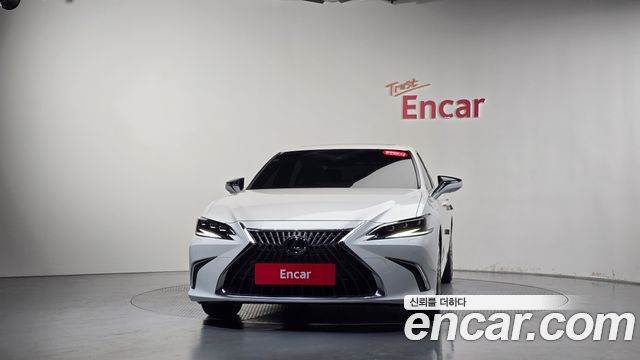 Lexus ES 2024 — photo 3