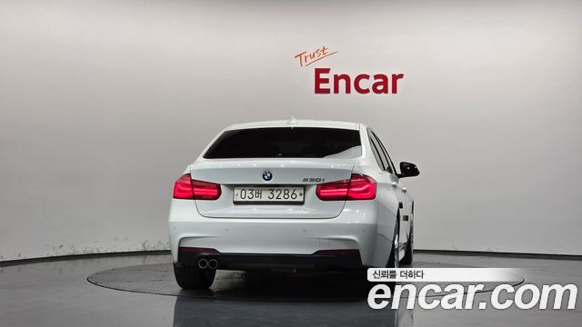 BMW 3-Series 2017 — photo 4