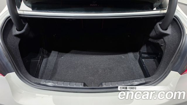 BMW 3-Series 2017 — photo 23