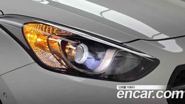Hyundai i30 2012 — photo 8