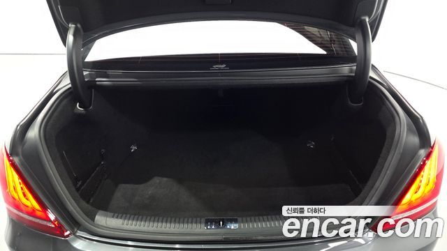 Genesis EQ900 2016 — photo 24