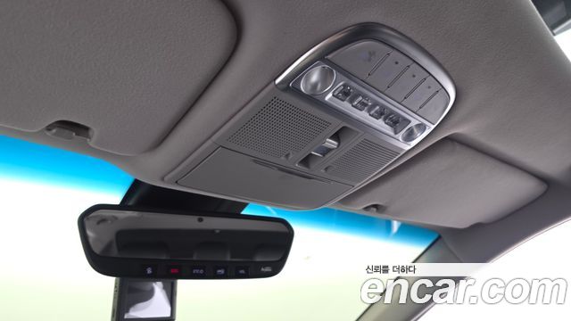 Genesis EQ900 2016 — photo 25