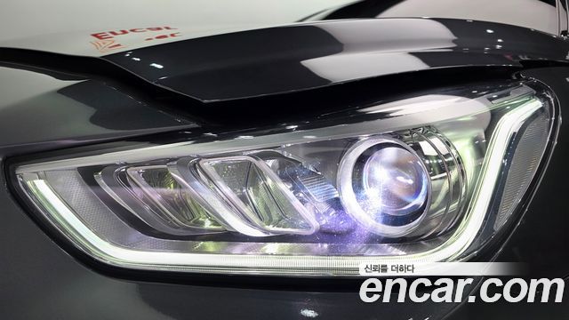 Genesis EQ900 2016 — photo 8