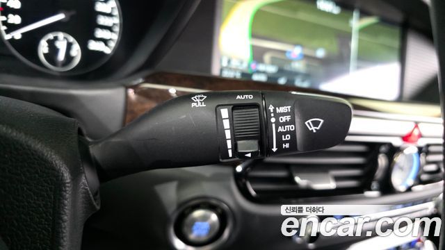 Genesis EQ900 2016 — photo 28