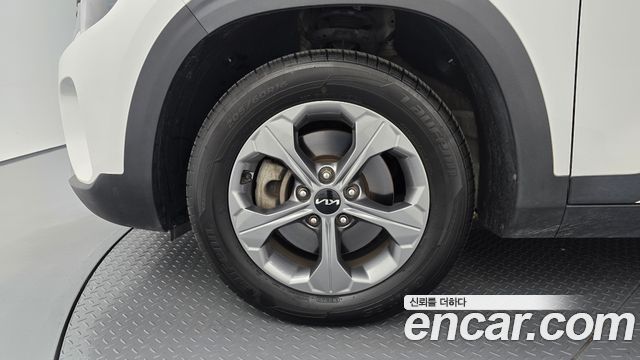 Kia Seltos 2023 — photo 5