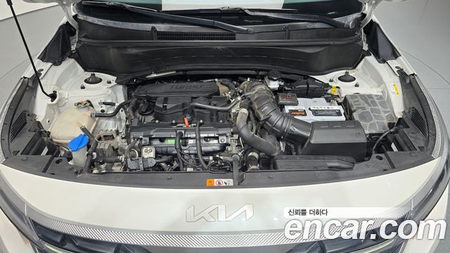 Kia Seltos 2023 — photo 6