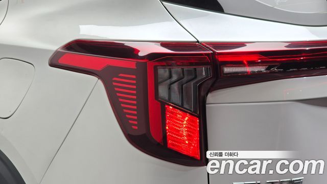 Kia Seltos 2023 — photo 9