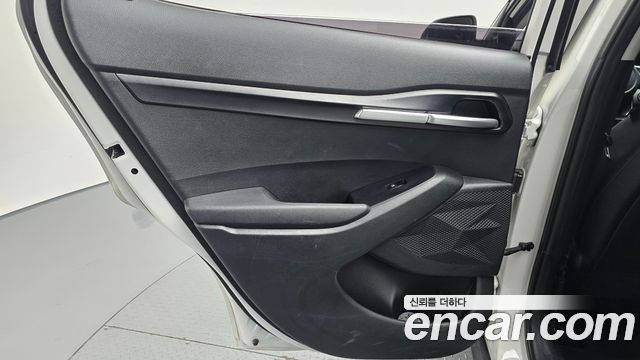 Kia Seltos 2023 — photo 15