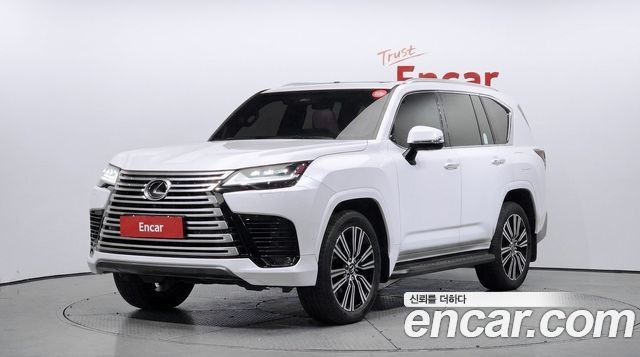 Lexus LX 2025 — photo 1