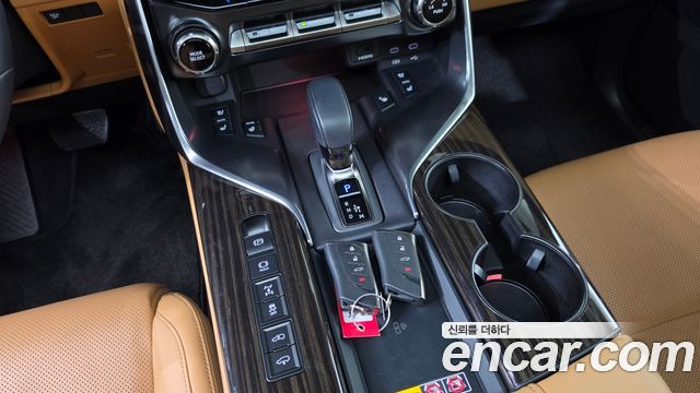 Lexus LX 2025 — photo 9