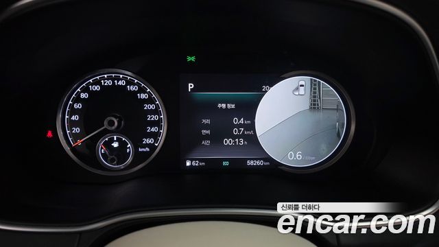 Genesis GV80 2020 — photo 11