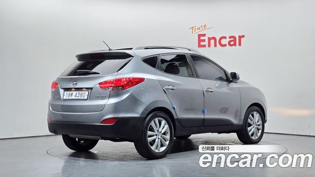 Hyundai Tucson 2012 — photo 2