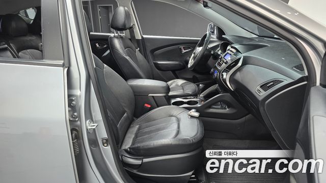 Hyundai Tucson 2012 — photo 11