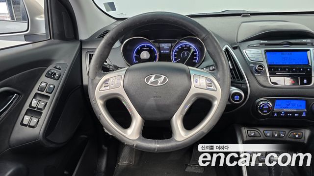 Hyundai Tucson 2012 — photo 13