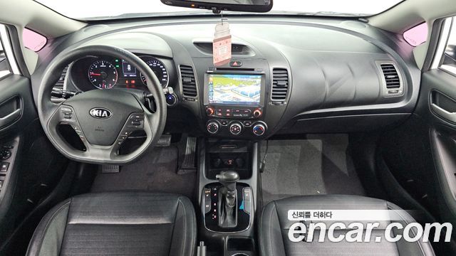Kia K3 2017 — photo 7