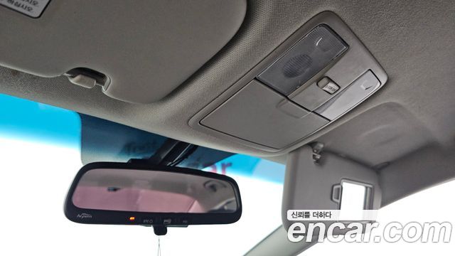 Kia K3 2017 — photo 18