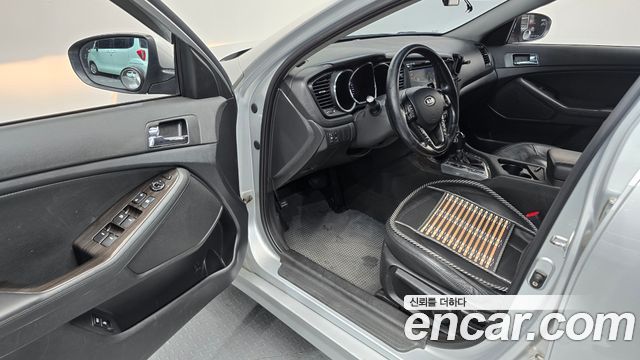 Kia K5 2013 — photo 10