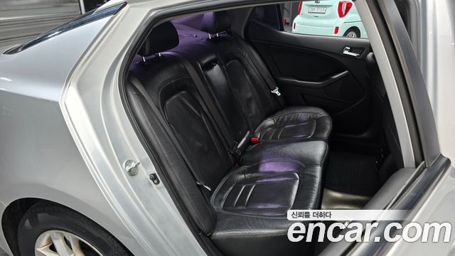 Kia K5 2013 — photo 12