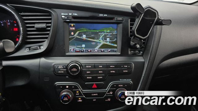 Kia K5 2013 — photo 15
