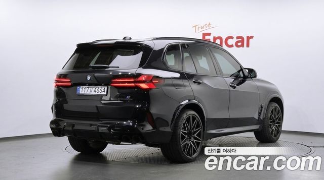 BMW X5M 2026 — photo 2